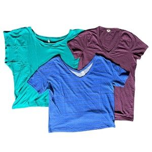 Lot Of 3 Women’s Shirts Size Small S J Crew V-Neck, Teal Aeropostale, C&S Tee